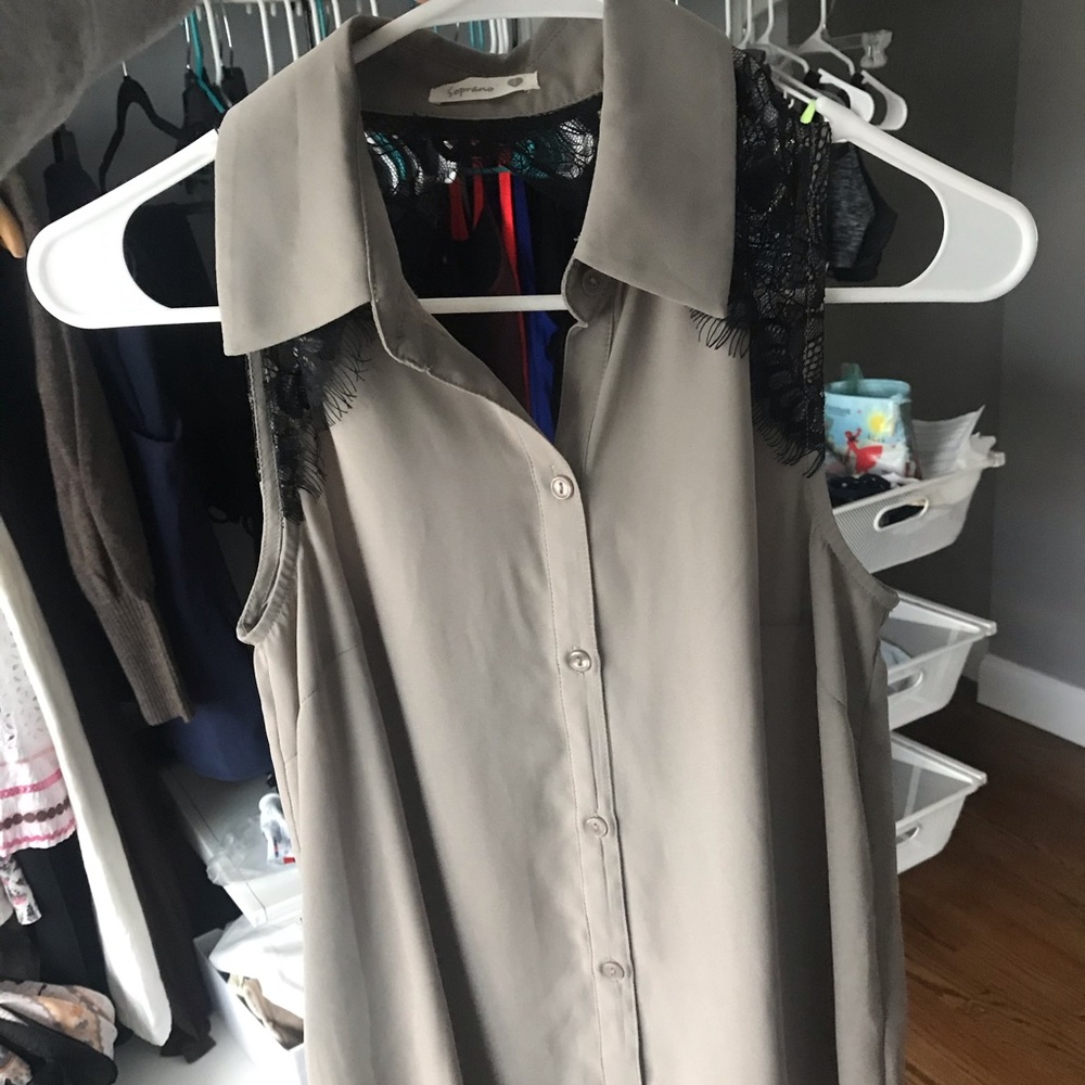 Sleeveless top